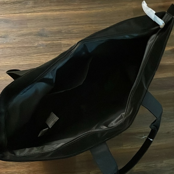 Victoria’s Secret Black VSX Large Tote Bag NWT - Picture 3 of 11